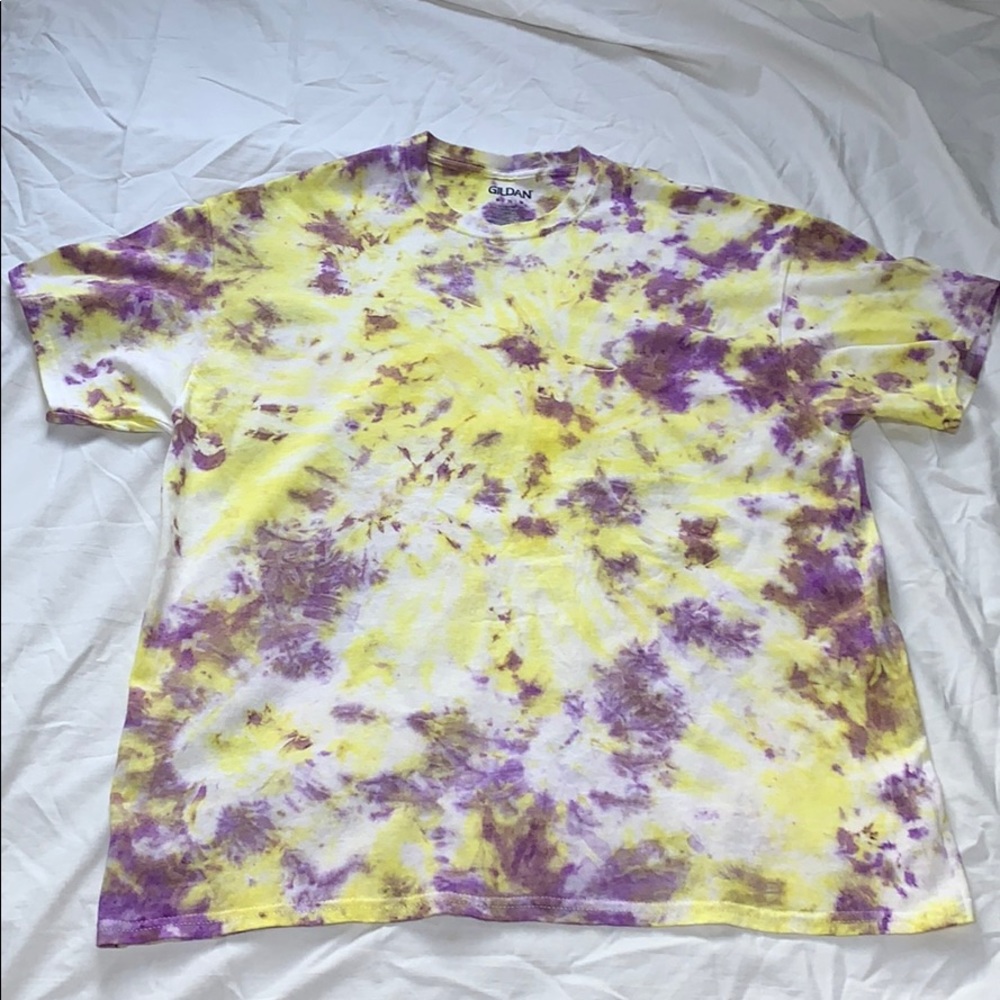 Gildan Men’s Custom-Made CrewNeck T-Shirt